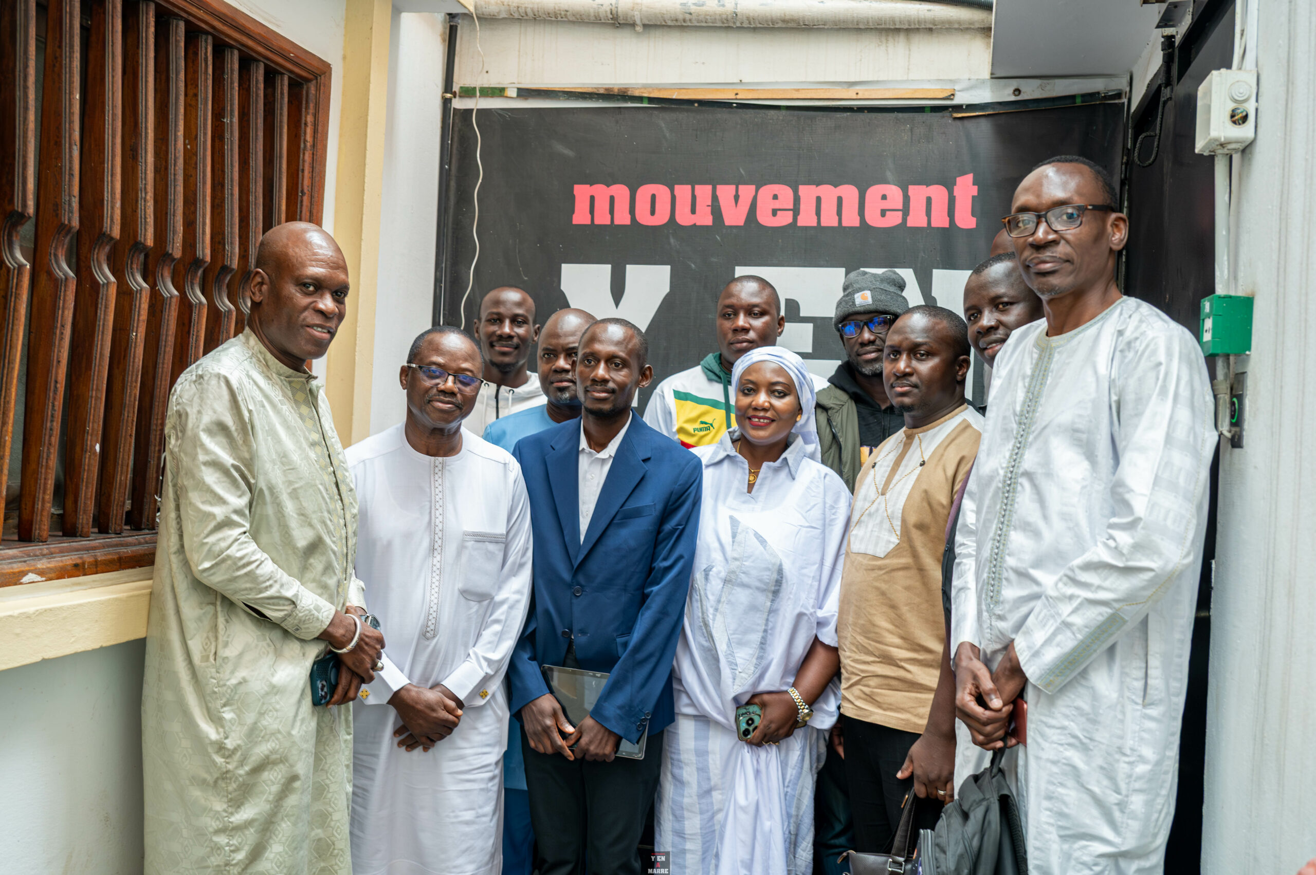 Y’en a Marre reçoit une délégation de Guinée-Bissau